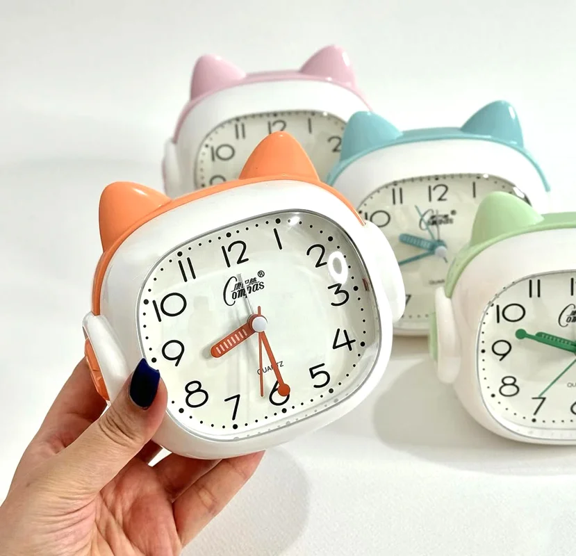 ساعت رومیزی زنگ دار روان گرد طرح گربه