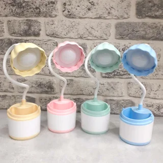 چراغ مطالعه جاقلمی دار طرح گل